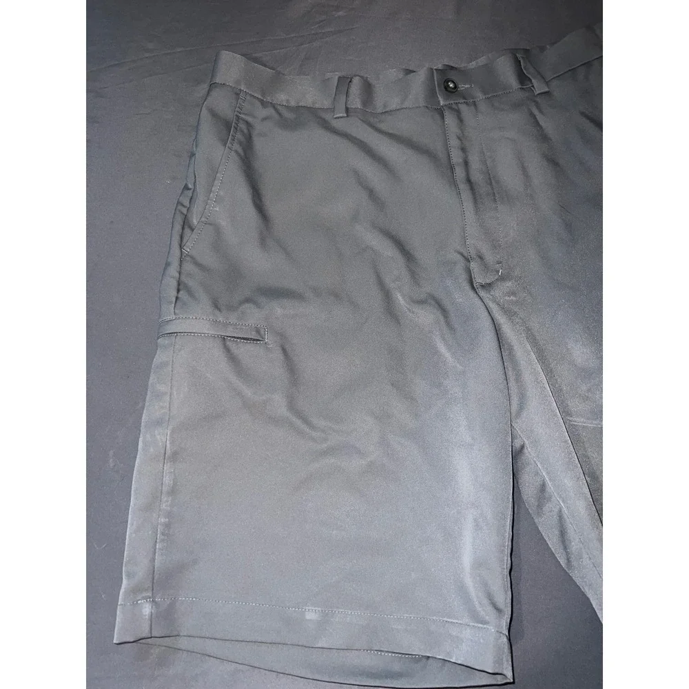 Haggar Cool 18 Pro Mens Golf Shorts Dark Gray Flat Front Performance Size 38